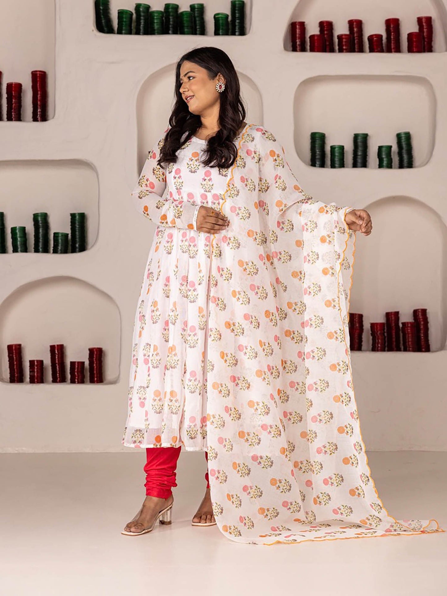 ONEWE INDIA Mala Linen Anarkali Kurta (Set of 3)