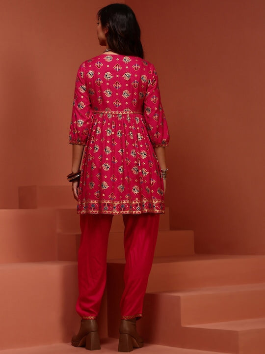 IMARA Ethnic Motifs Printed Longline Empire Top