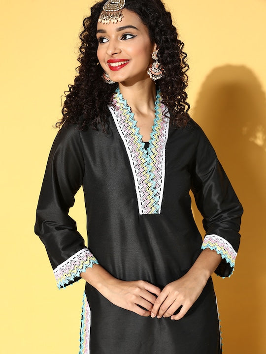 Shae by Sassafras Women Black Solid Straight Kurta