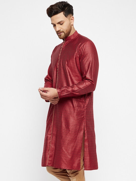 Vastramay Men Maroon Solid Thread Work Jacquard Kurta