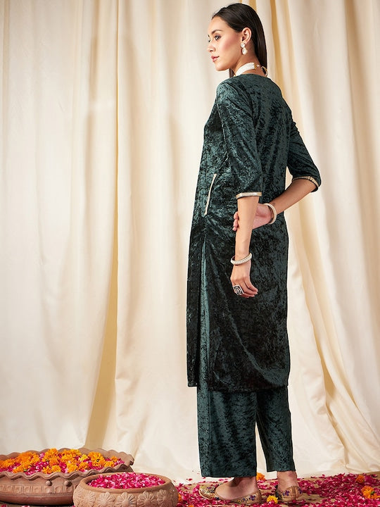 Shae by Sassafras Floral Yoke Design Thread Work Velvet Straight Kurta