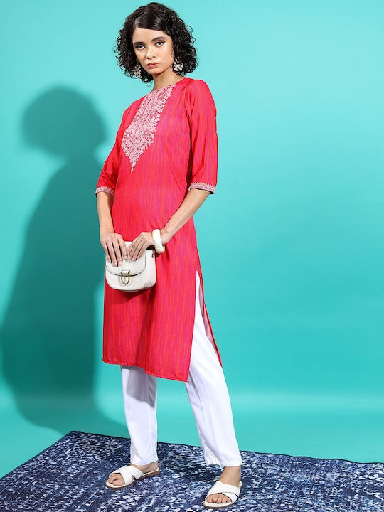 Vishudh Women Red Geometric Yoke Design Thread Work Kurta