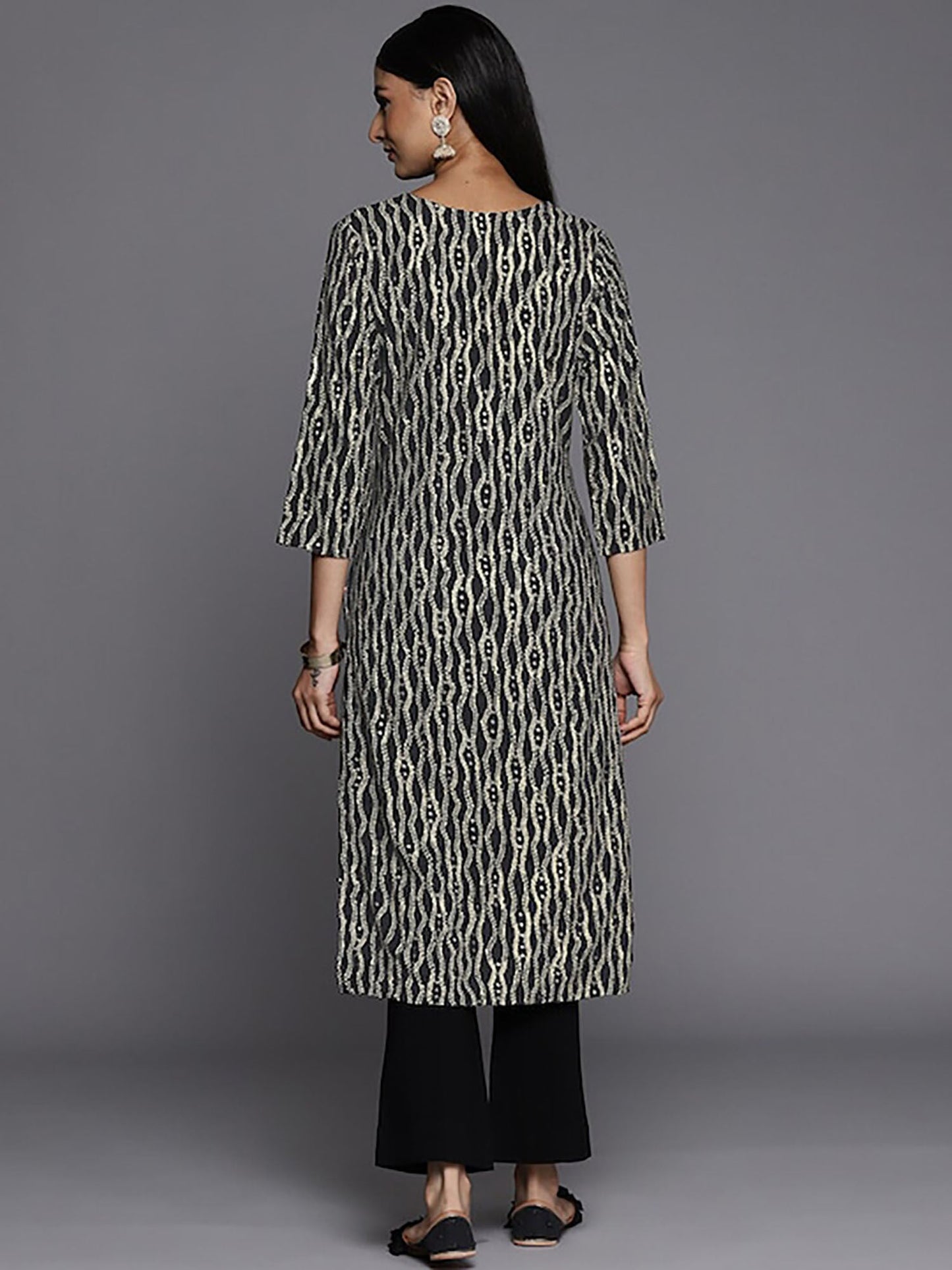 KSUT Black Printed & Embroidered Straight Kurta