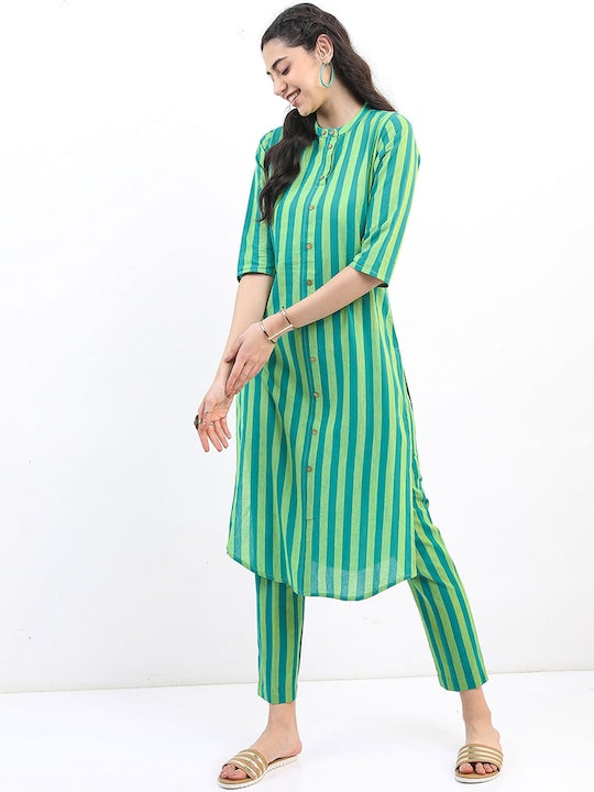 Vishudh Women Striped Cotton Kurta