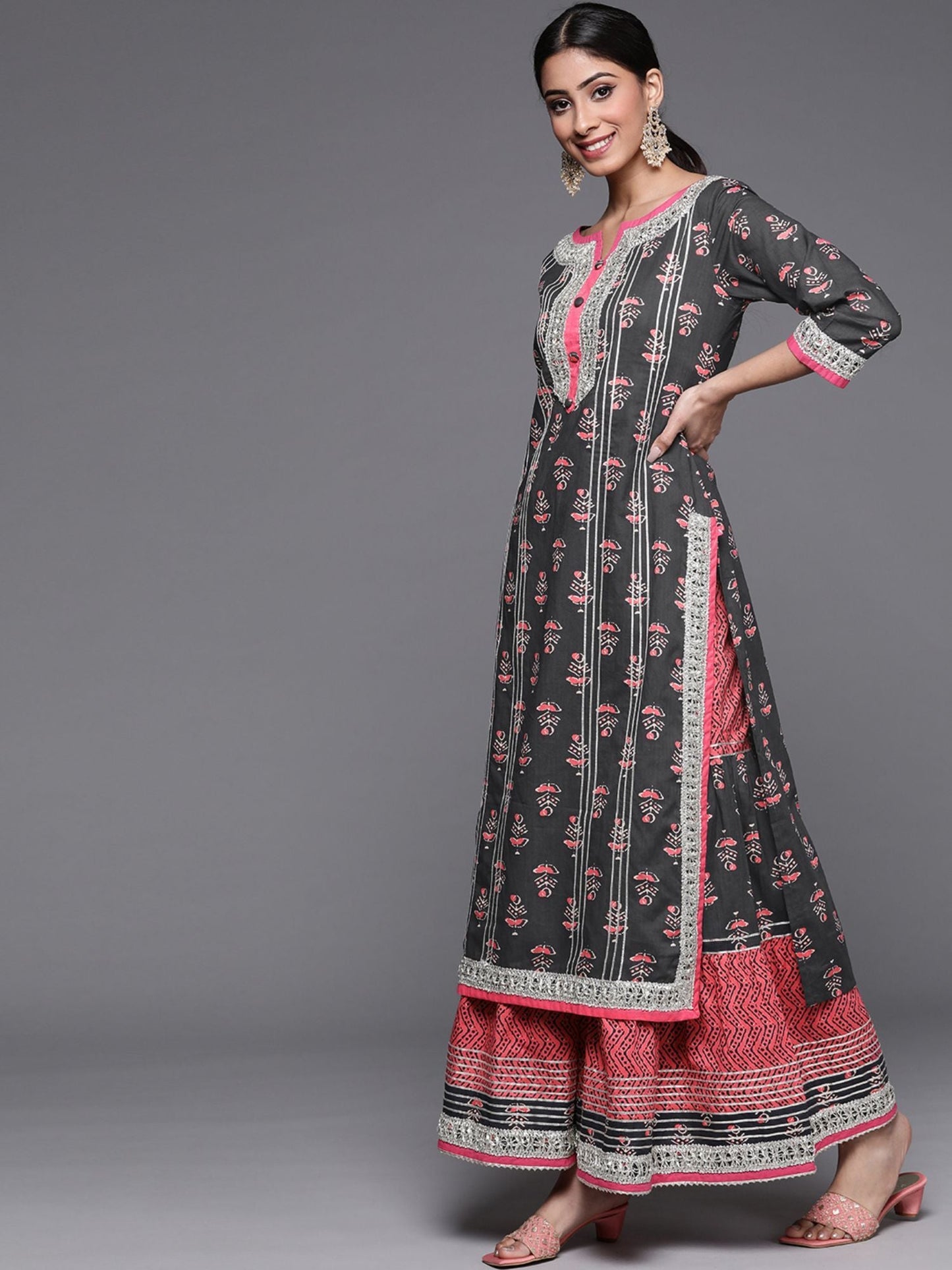 KSUT Women Grey Cotton Blended Printed Straight Kurta Sharara (Set of 2)