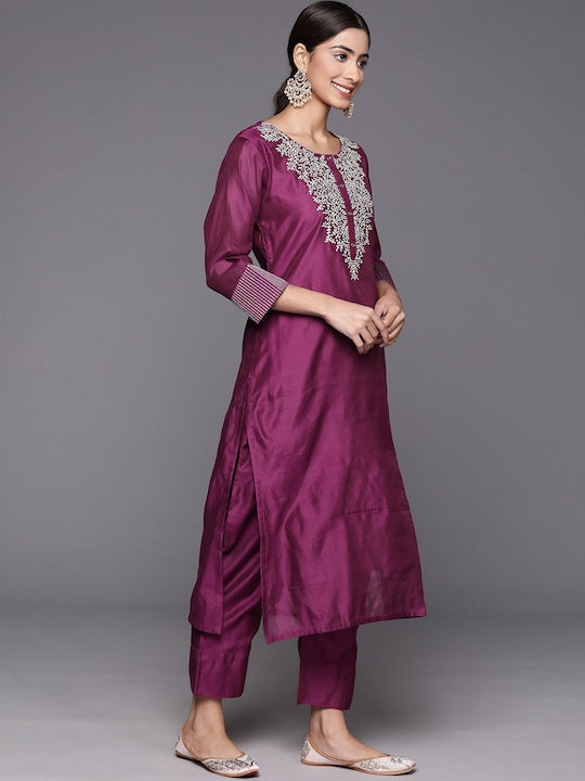 Varanga Floral Embroidered Zari Chanderi Silk Kurta with Trousers & Dupatta