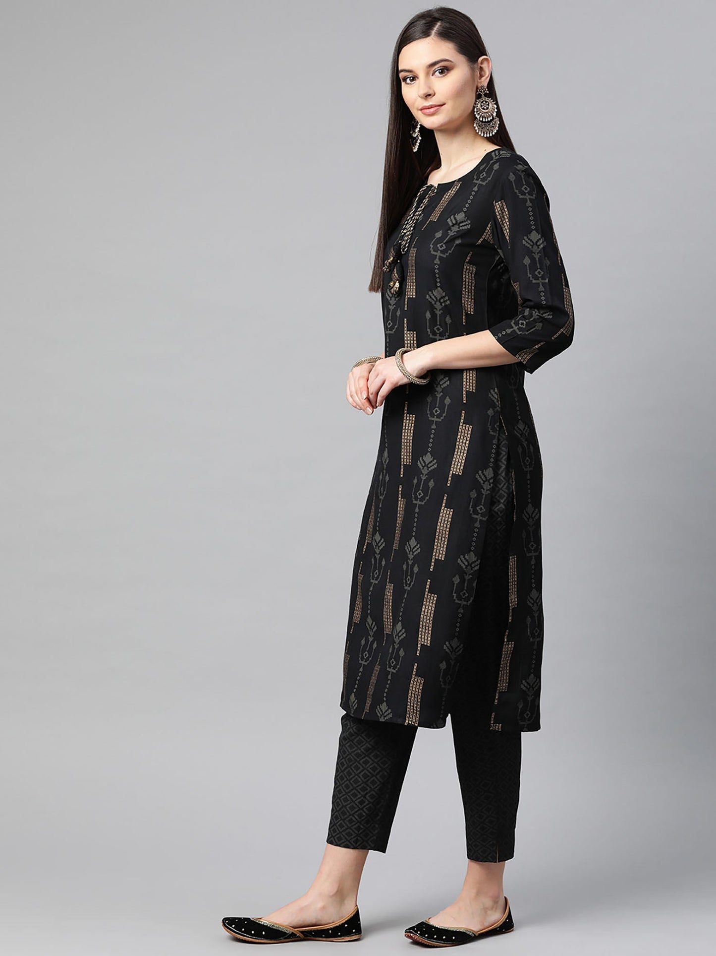 PIROH Womens Rayon Geometrical Gold Butta Straight Kurta Trouser Black (Set of 2)