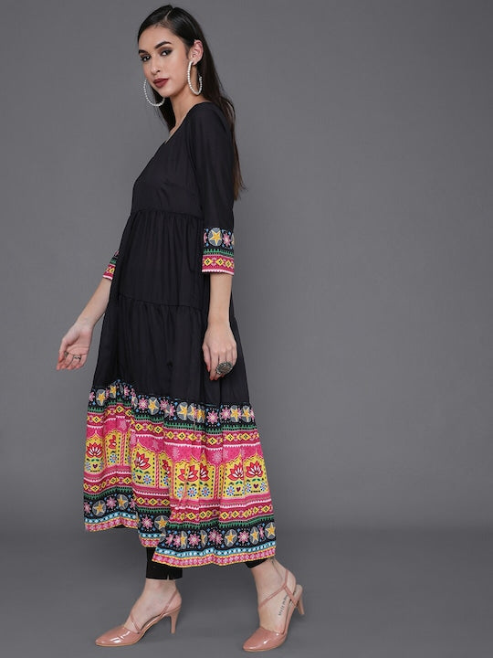 AKS Ethnic Motifs Printed Round Neck Tiered Anarkali Kurta