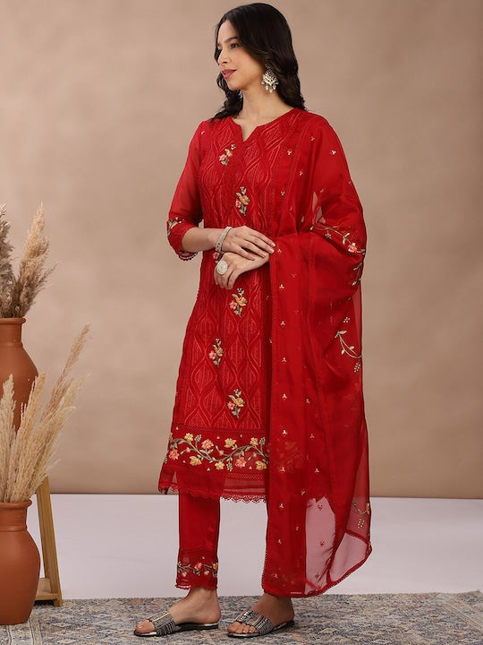 Fabmora Women Embroidered Regular Thread Work Kurta with Trousers & With Dupatta