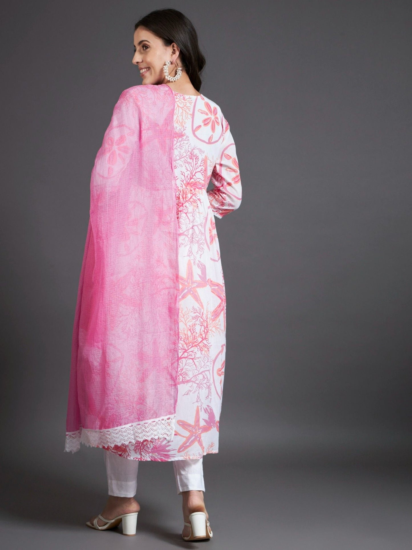 Heeposh Floral Printed A-Line Kurta and Pants with Dupatta (Set of 3)