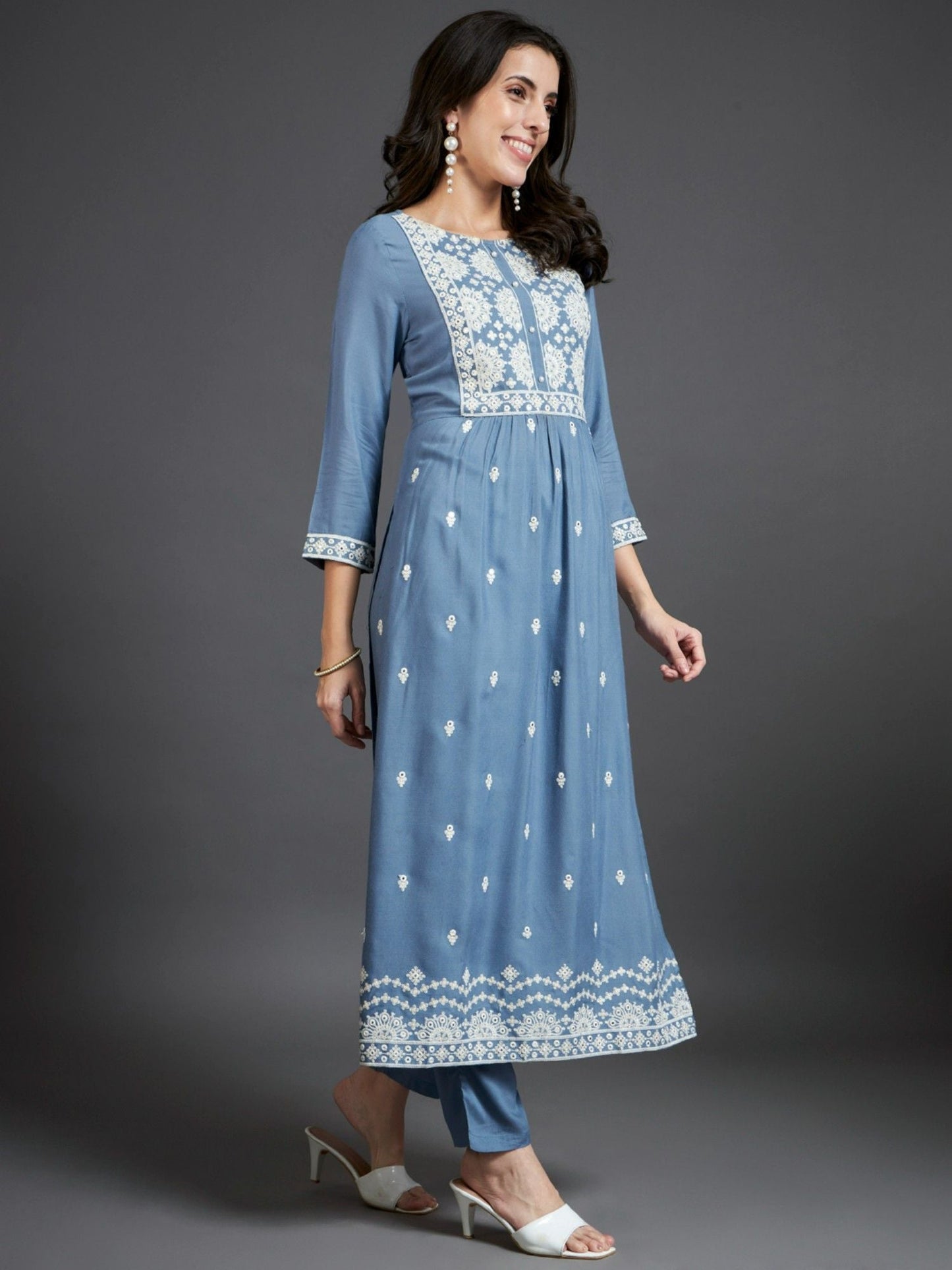 Heeposh Embroidered Straight Kurta and Pants with Printed Dupatta (Set of 3)