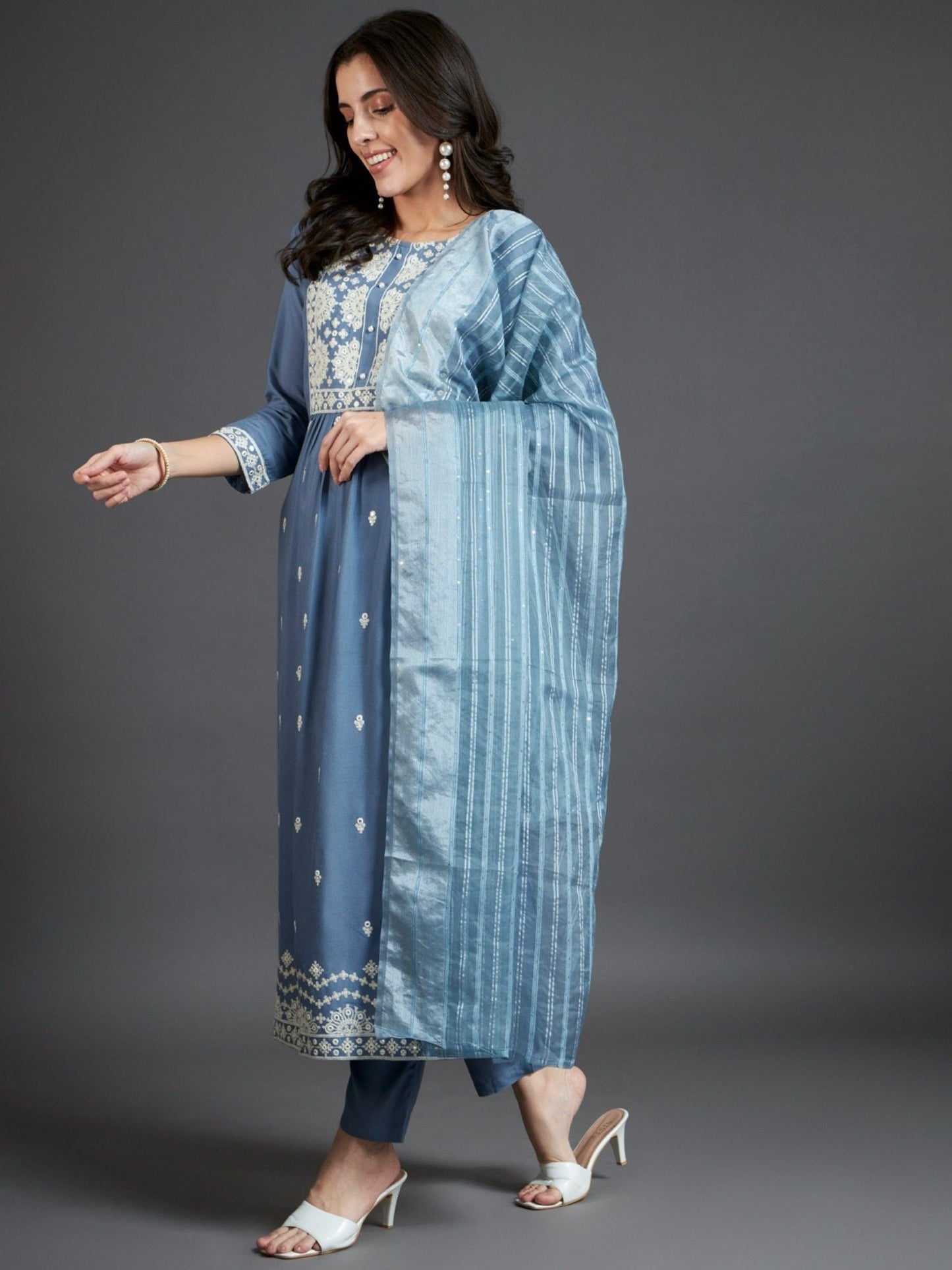 Heeposh Embroidered Straight Kurta and Pants with Printed Dupatta (Set of 3)