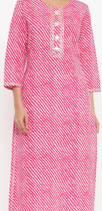 Yufta Women Leheriya Printed Gotta Patti Kurta