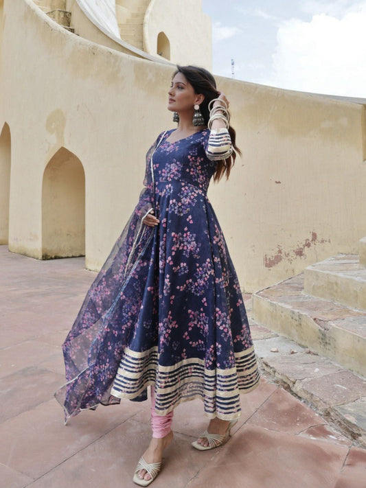 ONEWE INDIA Sania Suit (Set of 3)