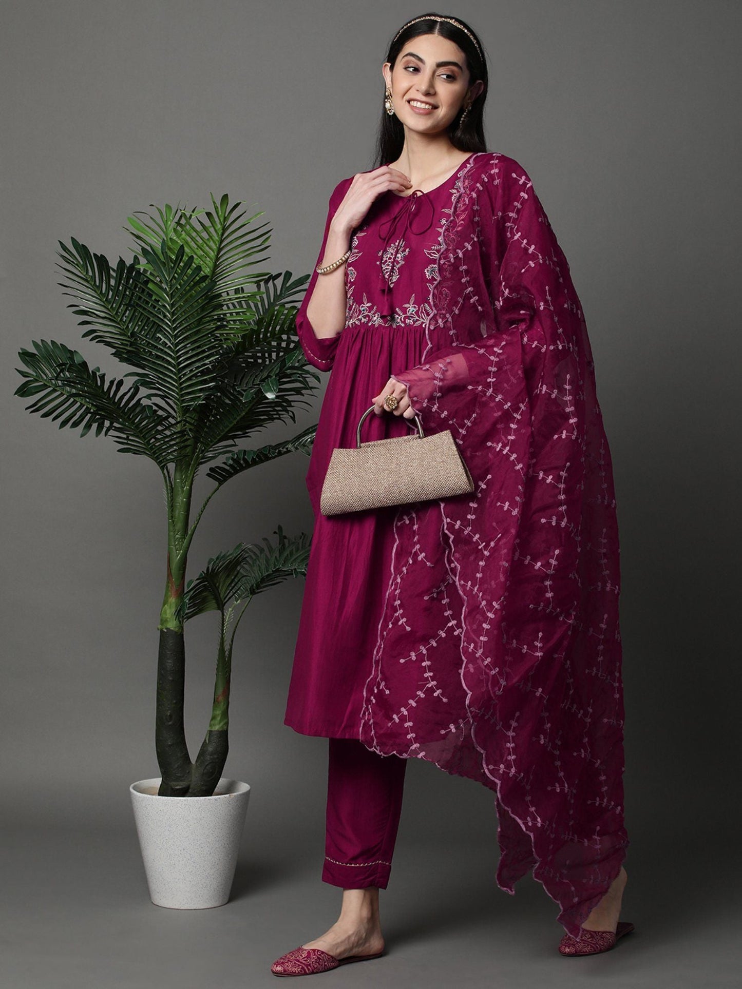 Heeposh Women A-Line Embroidered Kurta with Organza Dupatta Pink(Set of 3)
