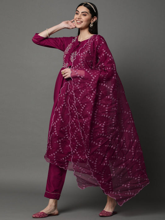 Heeposh Women A-Line Embroidered Kurta with Organza Dupatta Pink(Set of 3)