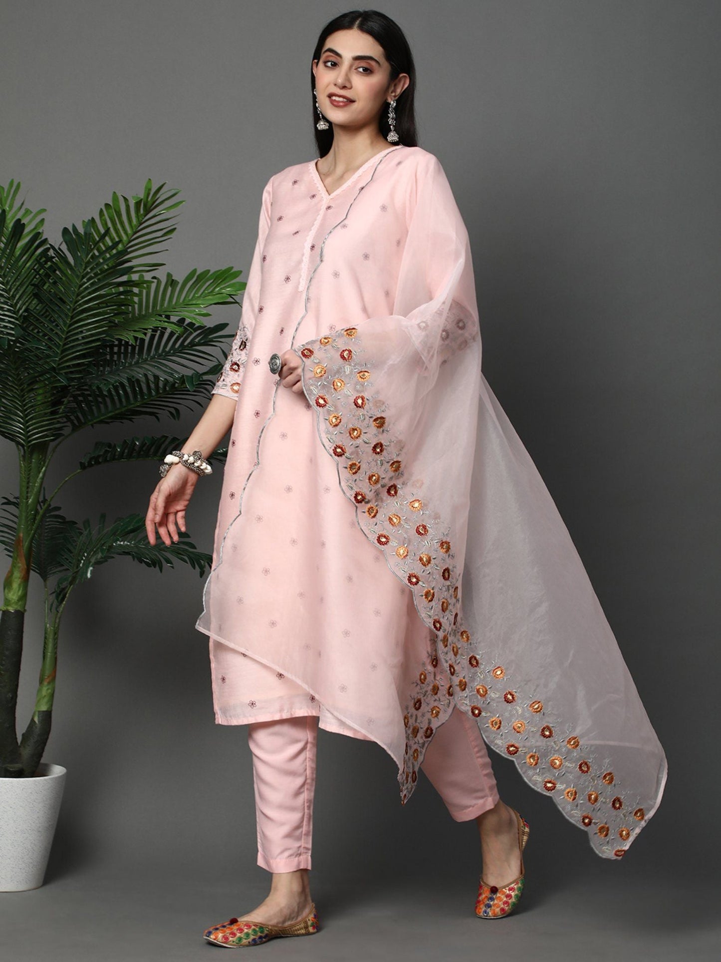 Heeposh Women Chanderi Silk Kurta with Organza Embroidered Dupatta (Set of 3)