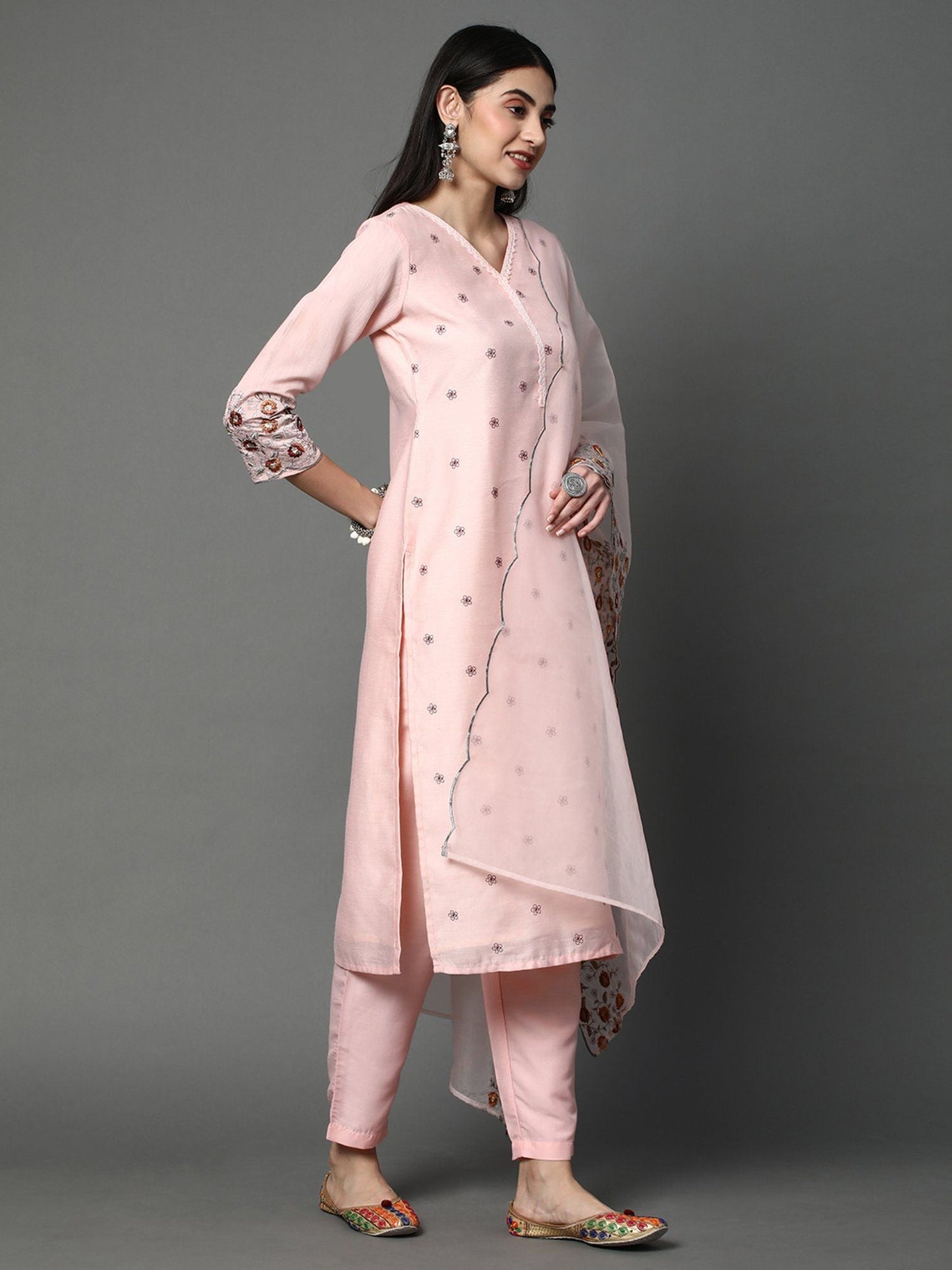 Heeposh Women Chanderi Silk Kurta with Organza Embroidered Dupatta (Set of 3)