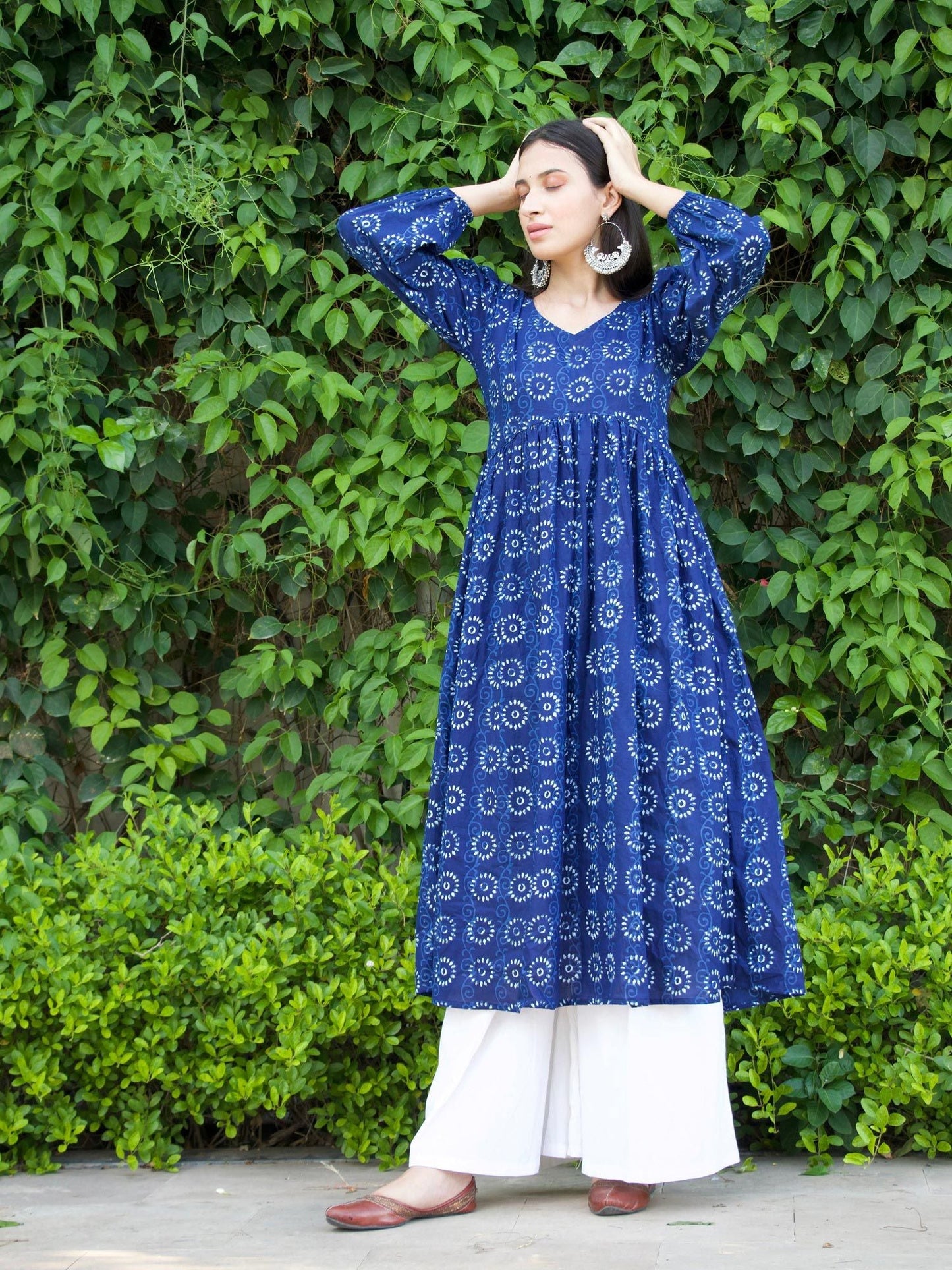 ONEWE INDIA Neel Kameez (Set of 2)