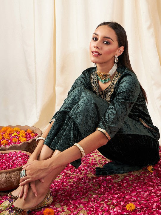 Shae by Sassafras Floral Yoke Design Thread Work Velvet Straight Kurta