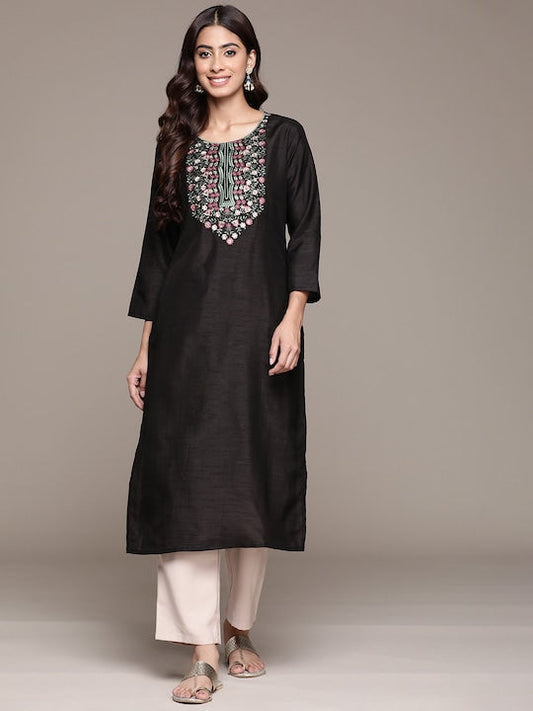 Anubhutee Floral Embroidered Yoke Design Kurta