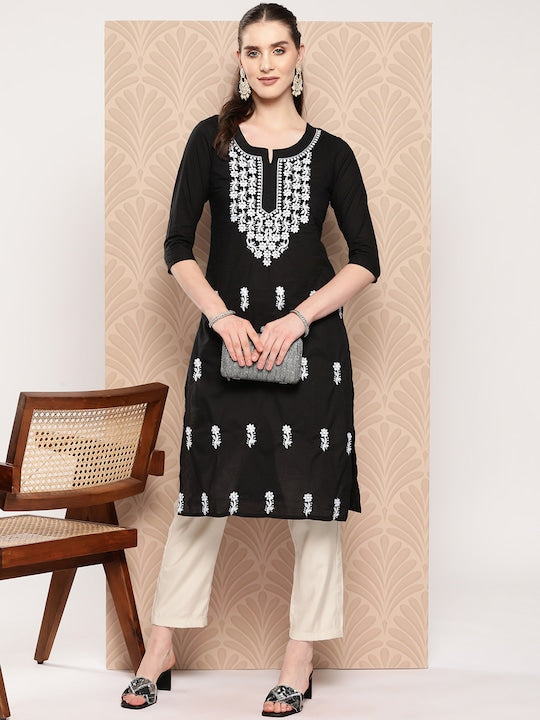 Yufta Floral Embroidered Chikankari Pure Cotton Kurta