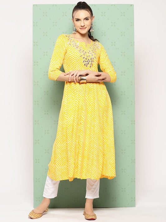 Yufta Leheriya Printed Gotta Patti Anarkali Kurta