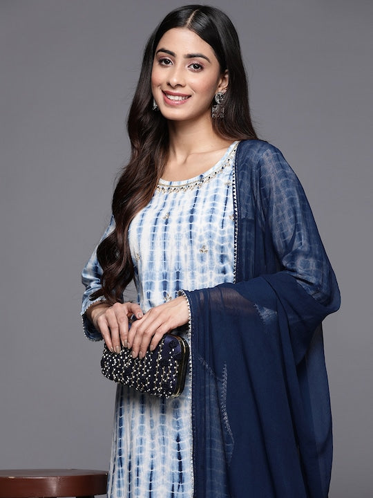 Varanga Women Dyed Pure Cotton Kurta With Palazzos & With Dupatta