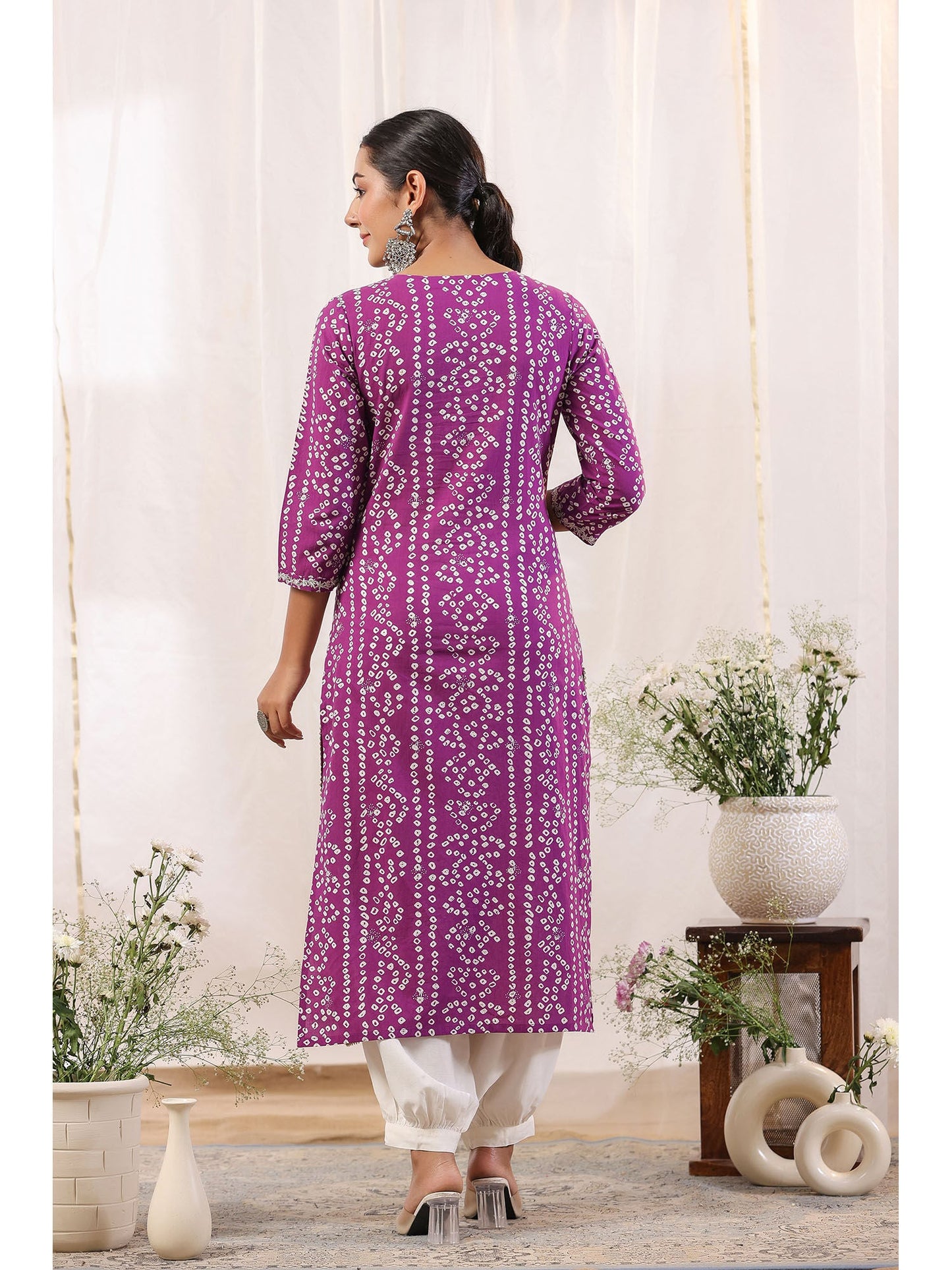 ISHIN Women's Purple & White Bandhani Printed Gotta Patti Cotton Straight Kurta