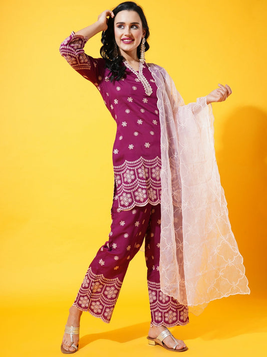 Heeposh Women Magenta Floral Embroidered Kurta with Dupatta (Set of 3)