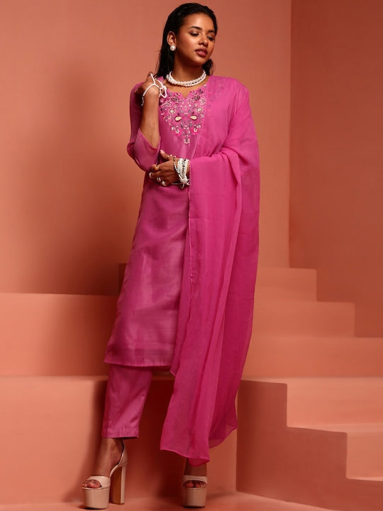 IMARA Ethnic Motifs Yoke Design Thread Work Kurta With Trousers & Dupatta