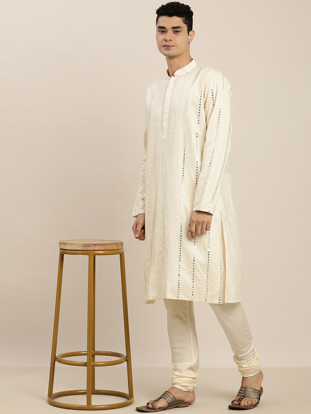 Vastramay Men Cream-Coloured Mirror Work Kurta