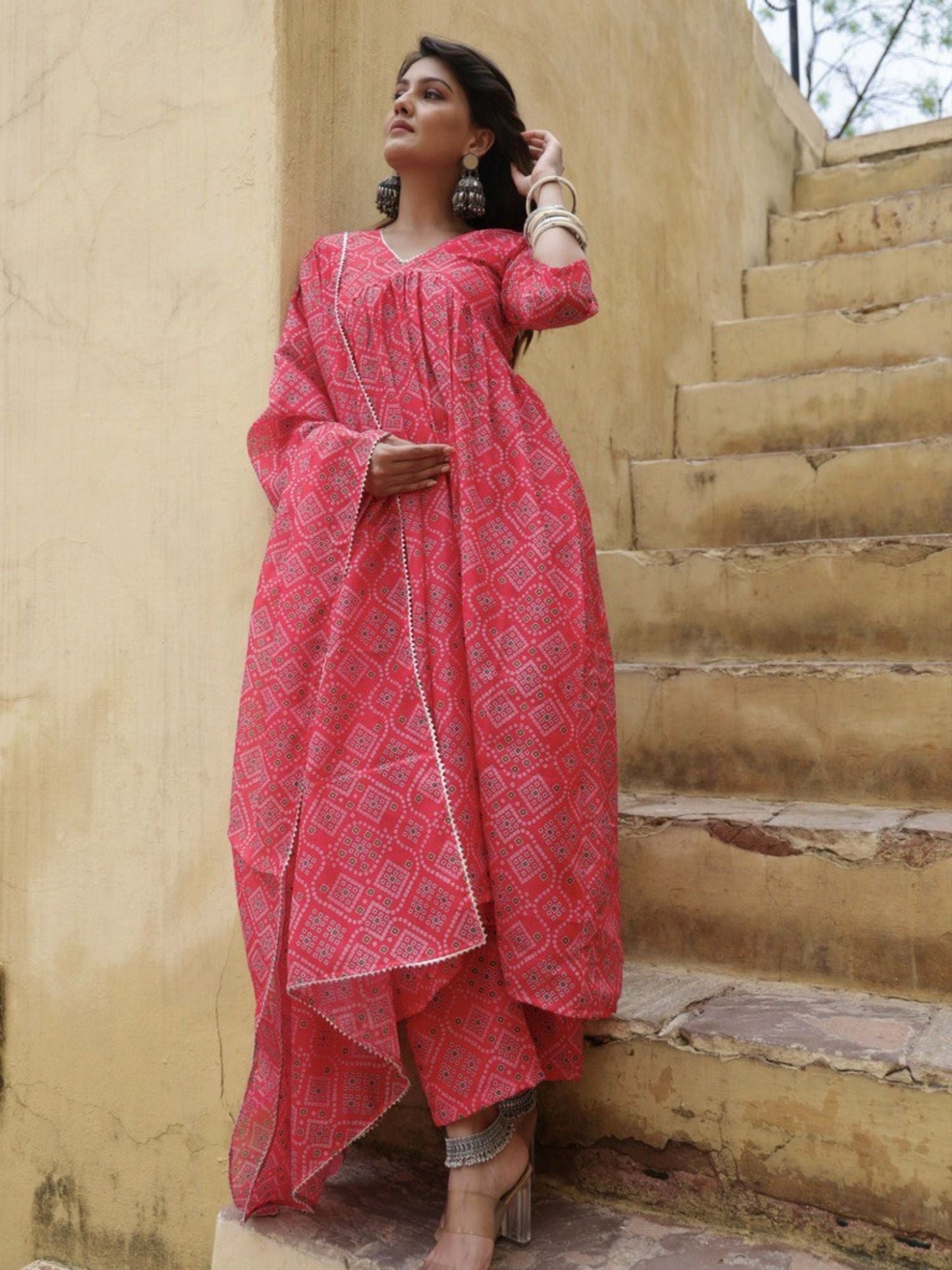 ONEWE INDIA Roopali Suit (Set of 3)