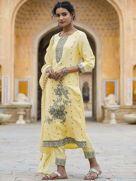 SCAKHI Ethnic Motifs Printed Kurta With Trousers & Dupatta