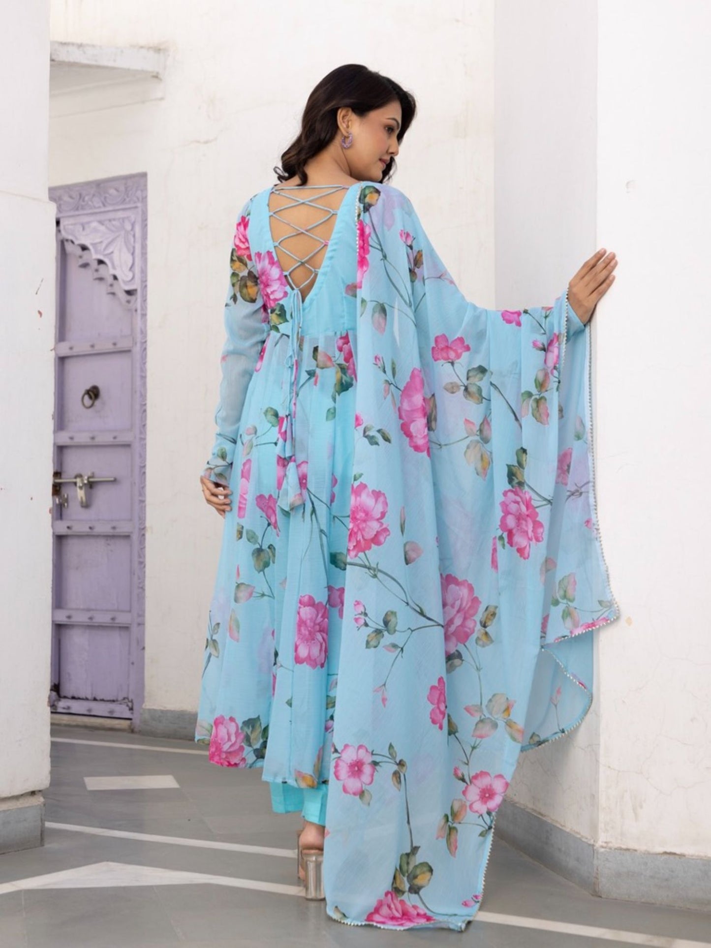 ONEWE INDIA Kirti Suit (Set of 3)