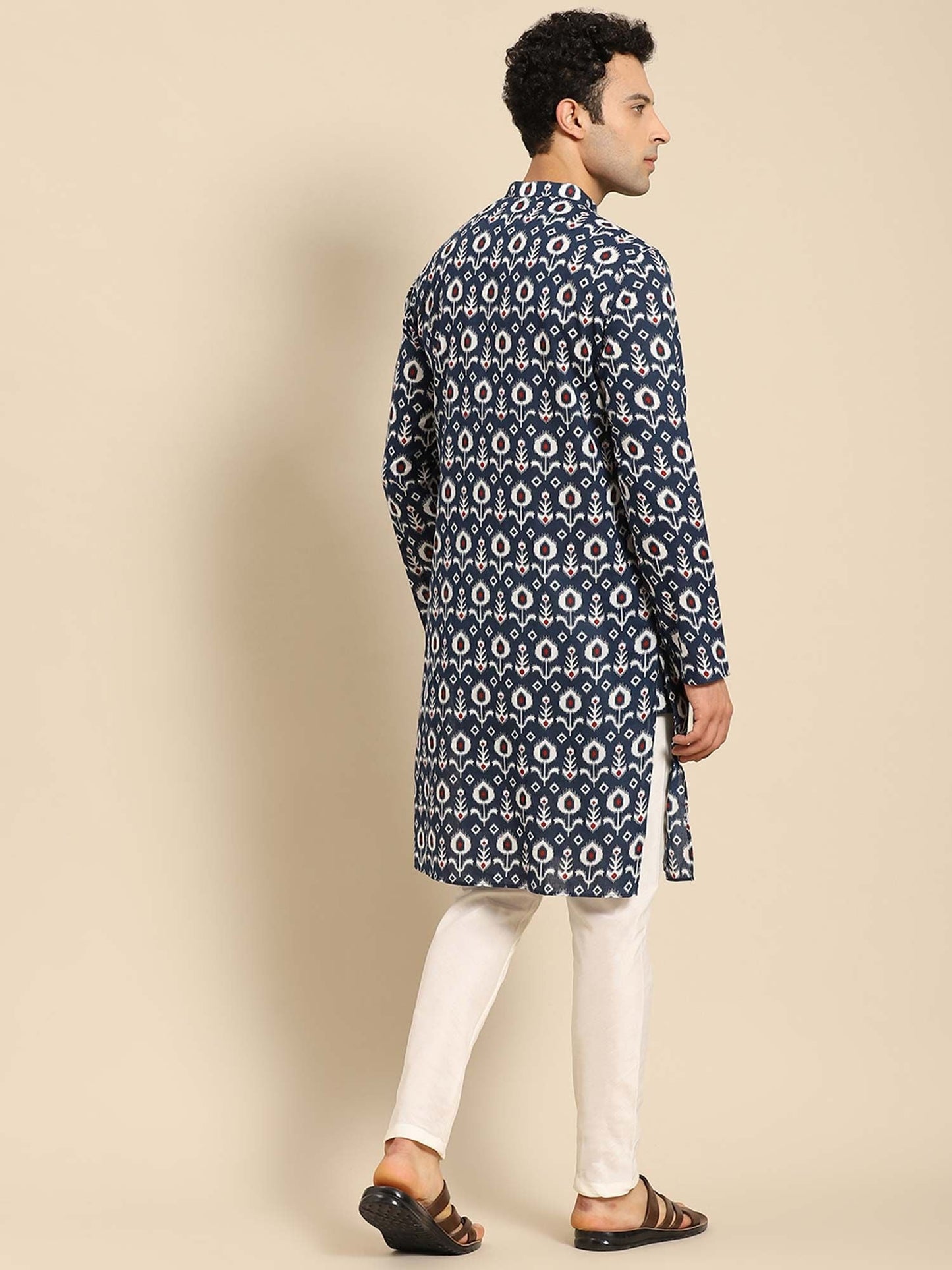 Amodh by Kisah Men Blue Kurta (Set of 2)