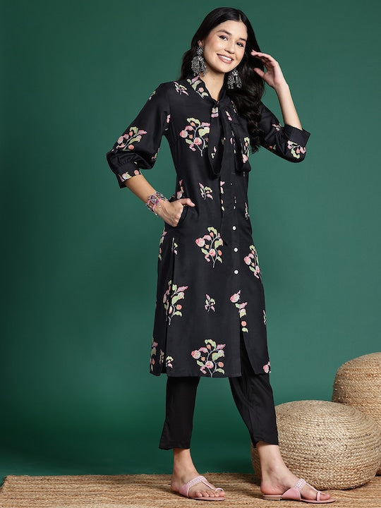 Sangria Floral Print Tie-Up Neck Kurta