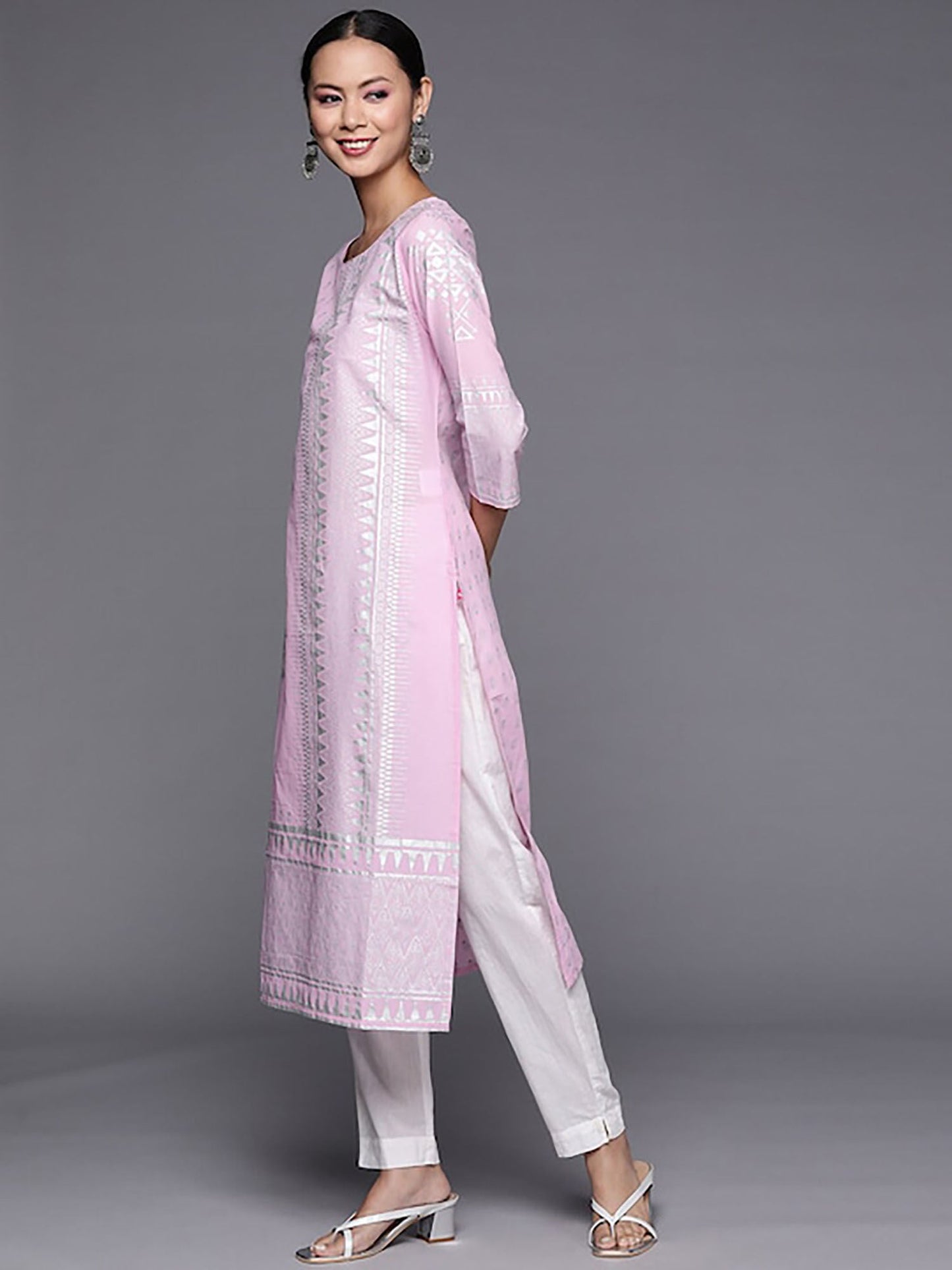 KSUT Pink Foil Print Straight Kurta