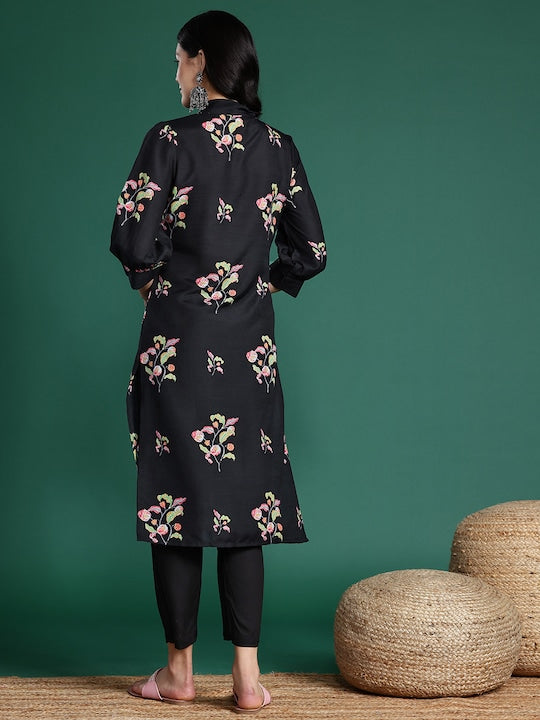 Sangria Floral Print Tie-Up Neck Kurta