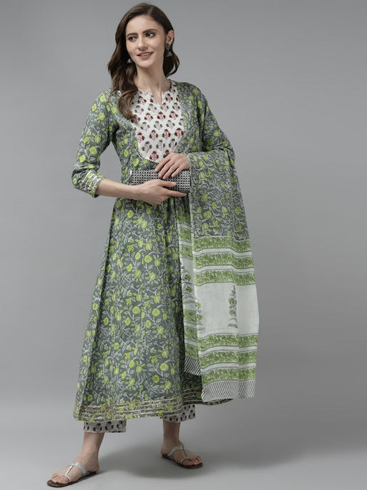 Yufta Women Grey Floral Printed Gotta Patti Pure Cotton Kurta with Trousers & With Dupatta