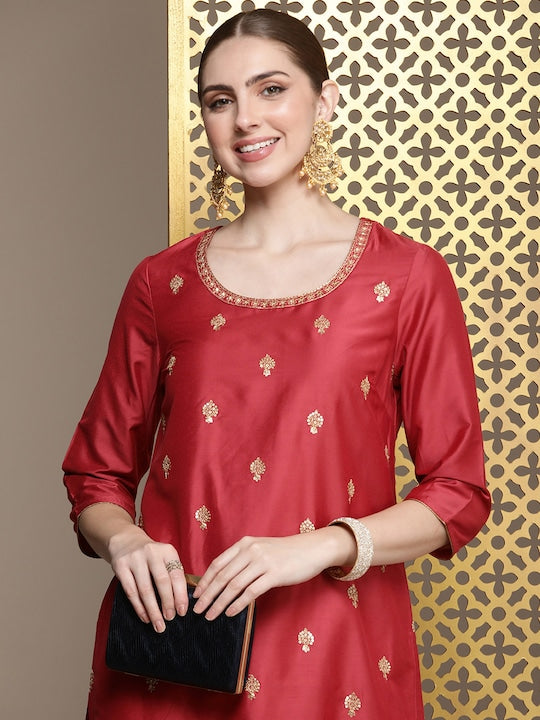 House of Pataudi Embellished Sequined Jashn Kurta