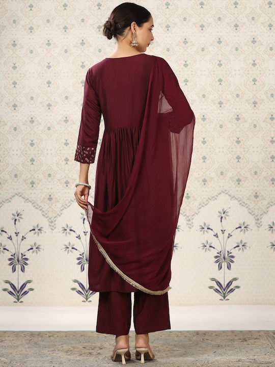 House of Pataudi Floral Yoke Design Sequinned Pleated Kurta With Trousers & Dupatta