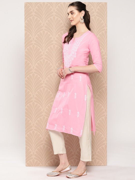Yufta Floral Embroidered Chikankari Pure Cotton Kurta