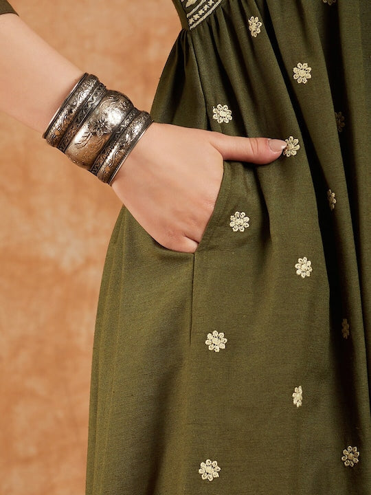 Sangria Floral Embroidered V-Neck Empire Anarkali Kurta