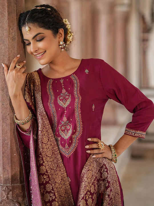 Scakhi Floral Embroidered Regular Kurta with Trousers & Dupatta