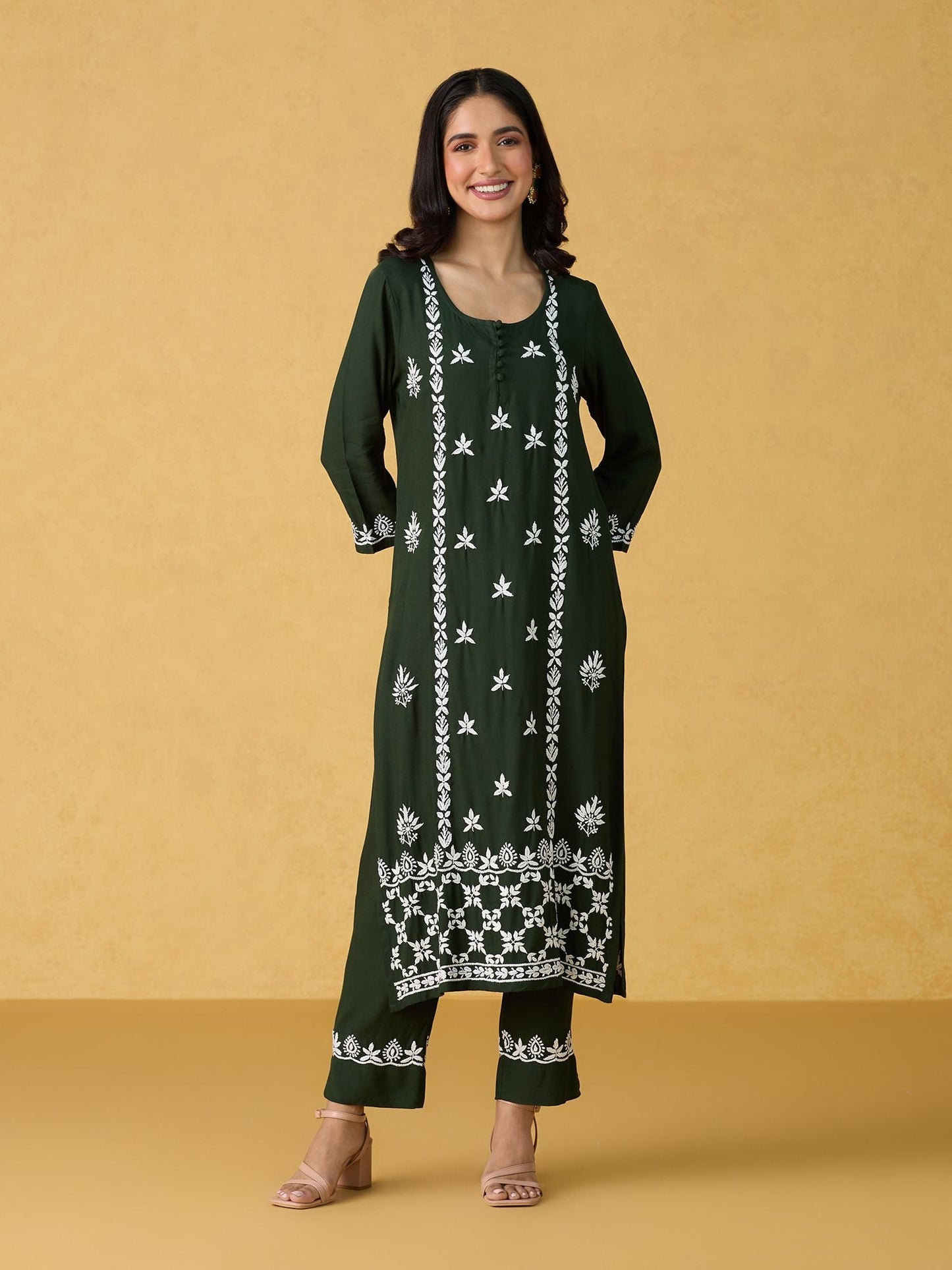 Likha Green Chikankari Kurta Pant & Dupatta (Set of 3)