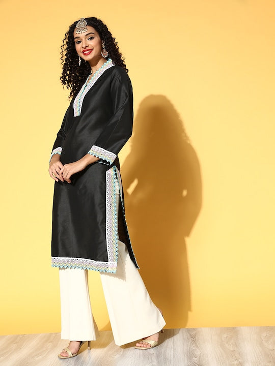 Shae by Sassafras Women Black Solid Straight Kurta