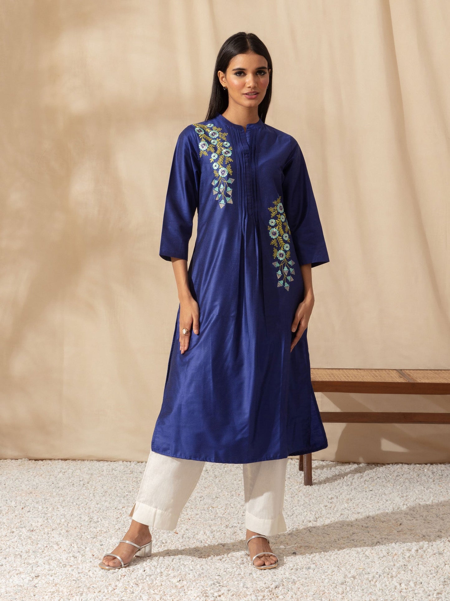 Likha Blue Embroidered Kurta