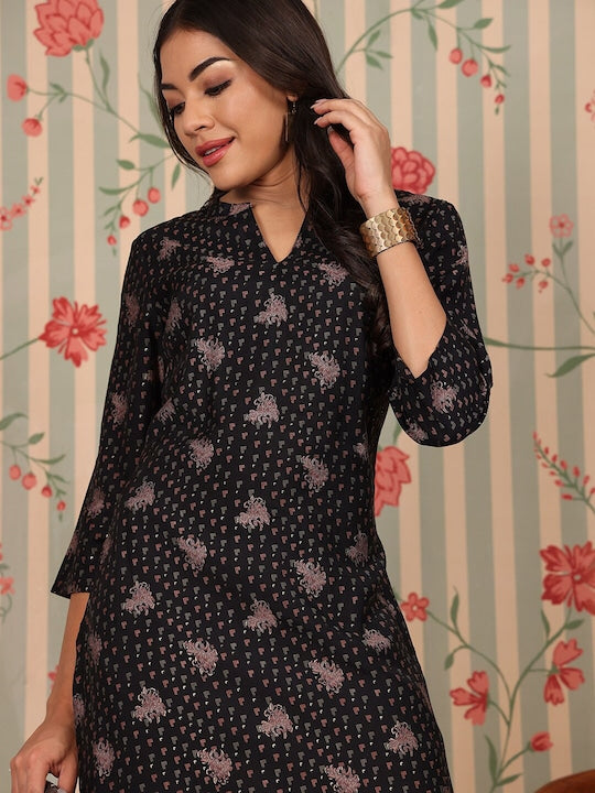 House of Pataudi Floral Printed Straight Chanderi Silk Kurta with Trousers