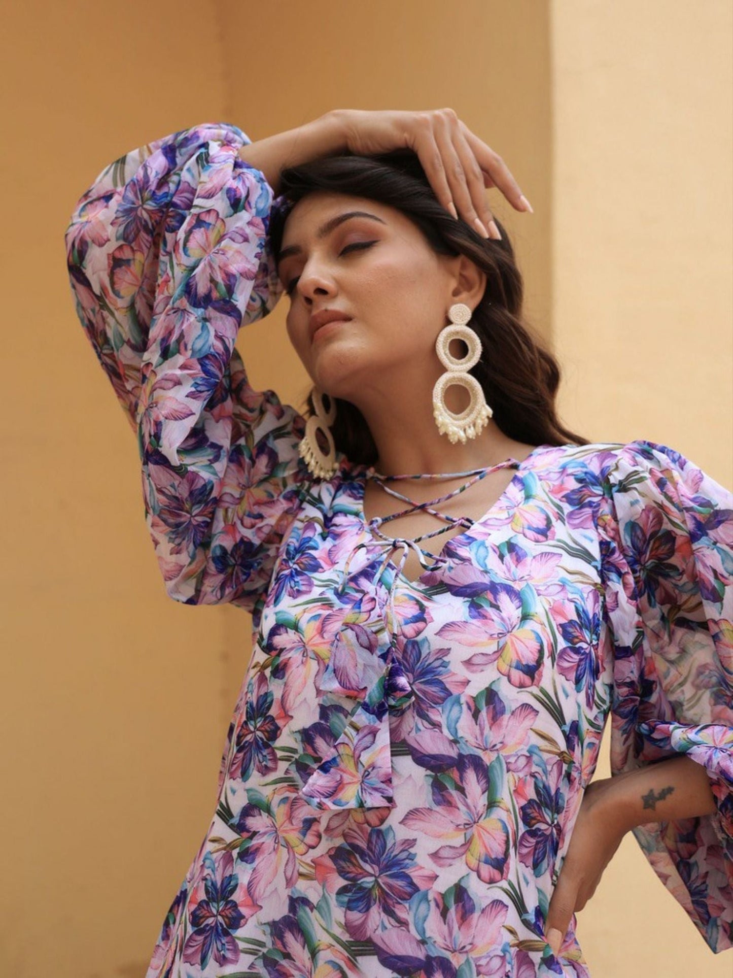 ONEWE INDIA Clara Short Dress